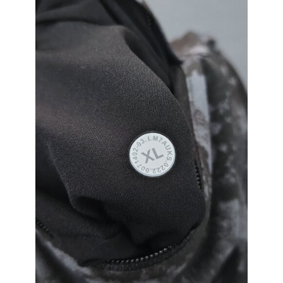 Lululemon Mens Shorts Sz (XL) License To Train 7" Camo Tactile Black/Blue-Gray - Picture 6 of 8